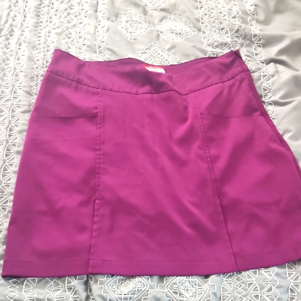 Size 8 Elegant‎ Purple Women's Skort